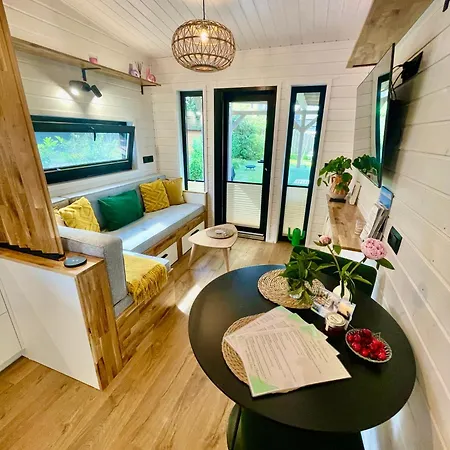 בית נופש Tinyhaus Josie Von Tinyhaus שטיינהודה